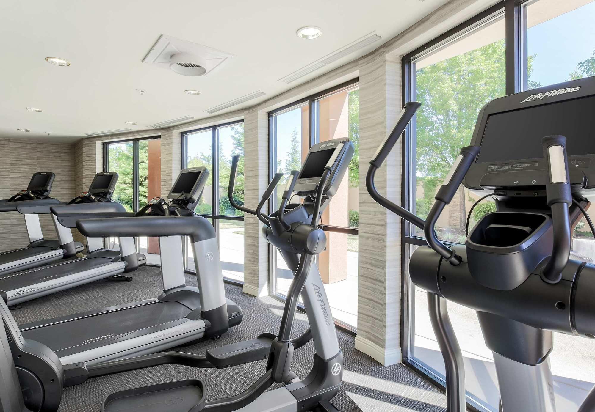 Courtyard By Marriott Roseville Galleria Mall/Creekside Ridge Drive Экстерьер фото