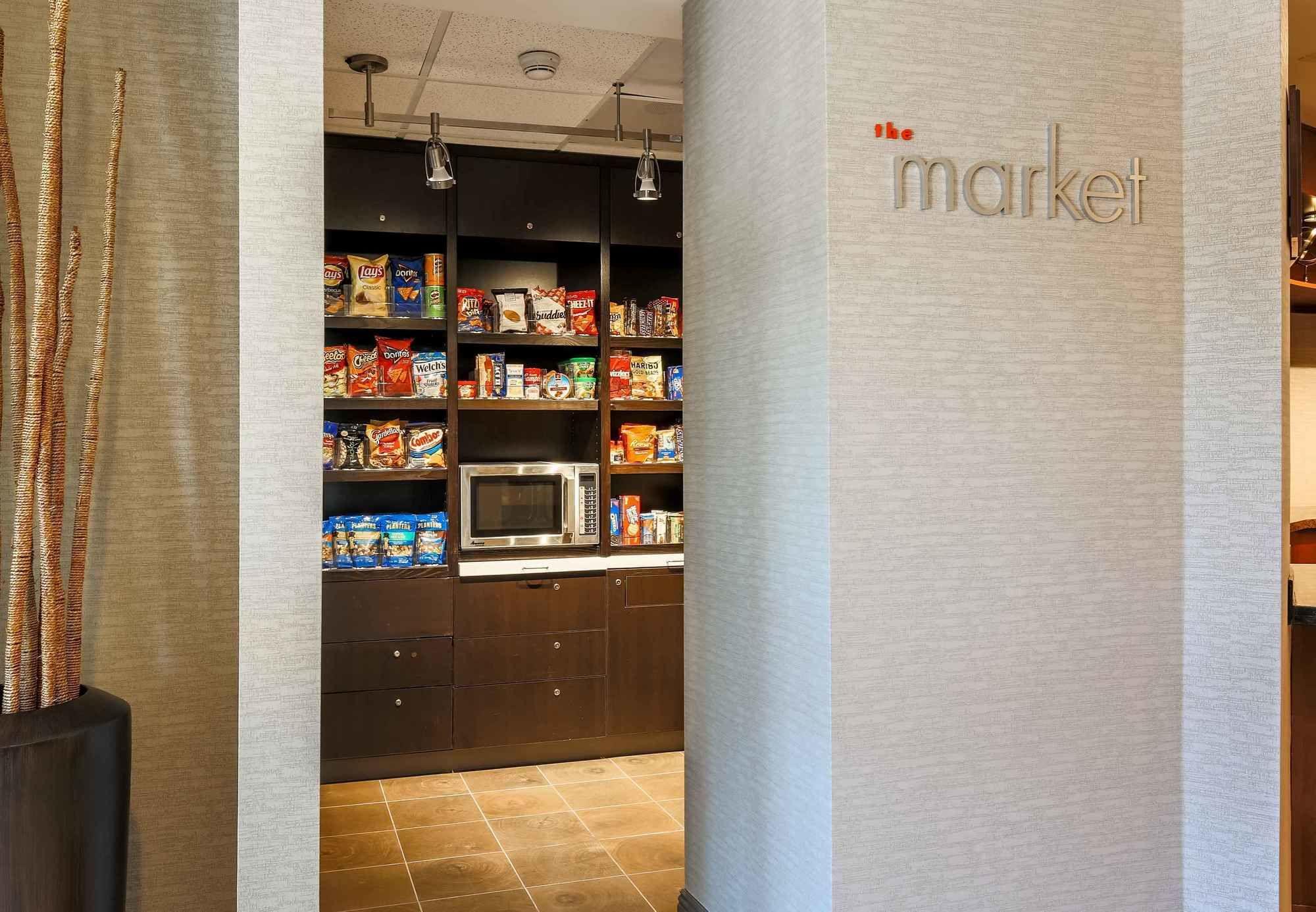 Courtyard By Marriott Roseville Galleria Mall/Creekside Ridge Drive Экстерьер фото
