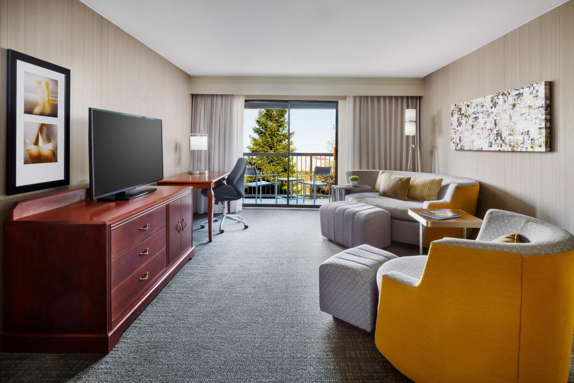 Courtyard By Marriott Roseville Galleria Mall/Creekside Ridge Drive Экстерьер фото