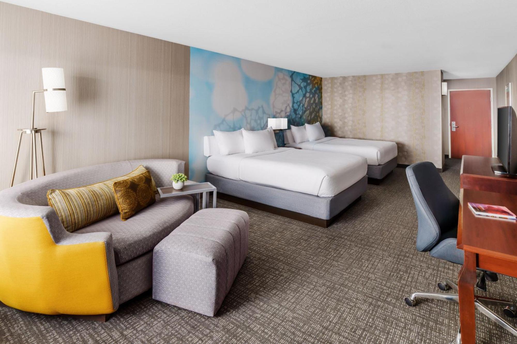 Courtyard By Marriott Roseville Galleria Mall/Creekside Ridge Drive Экстерьер фото