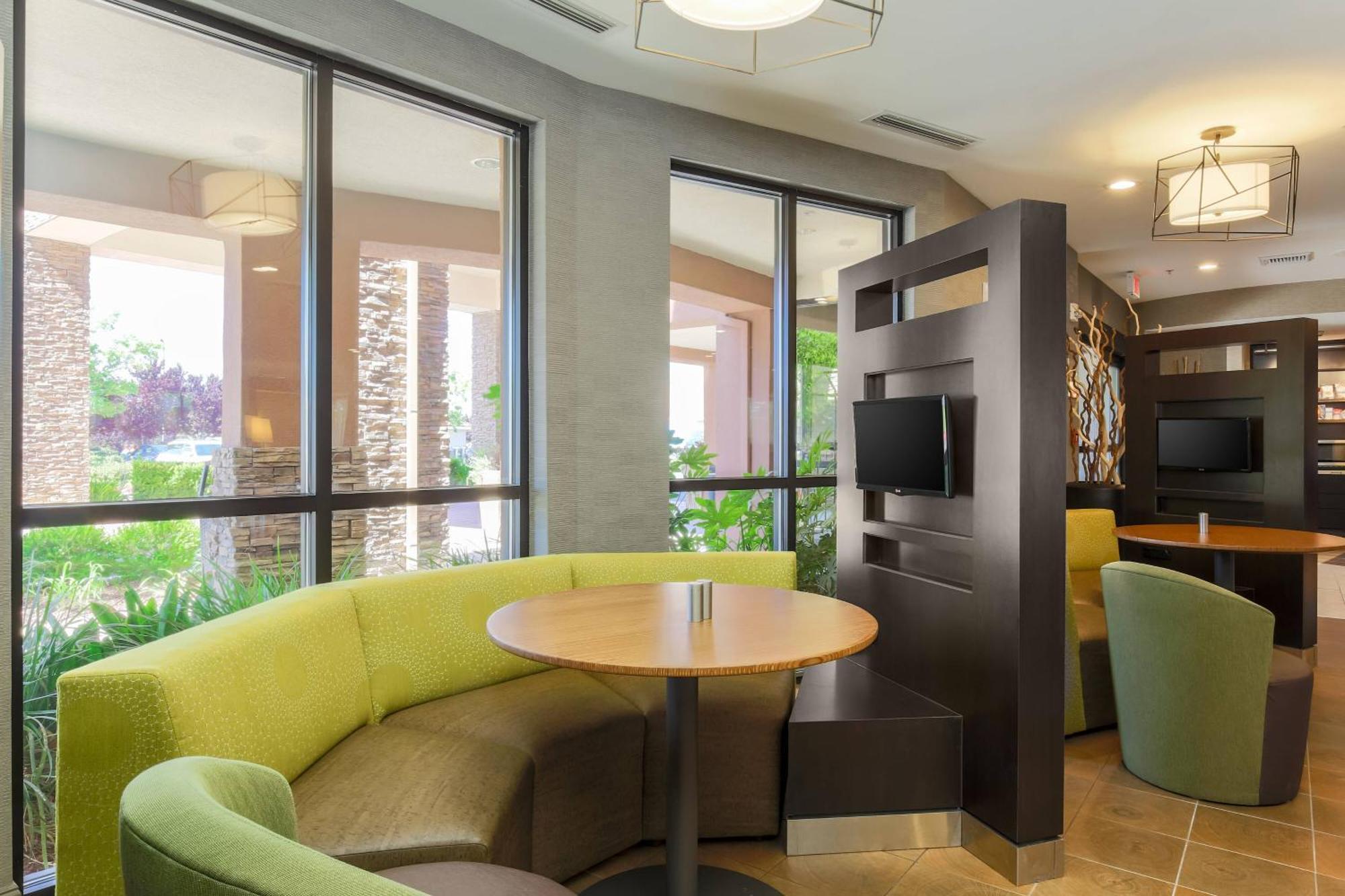 Courtyard By Marriott Roseville Galleria Mall/Creekside Ridge Drive Экстерьер фото